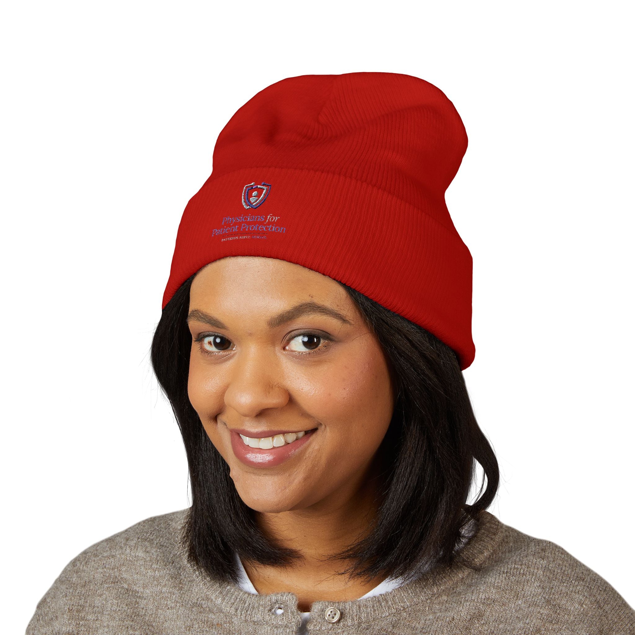 Embroidered Classic Cuffed Beanie – Minimal Crest Logo Winter Hat